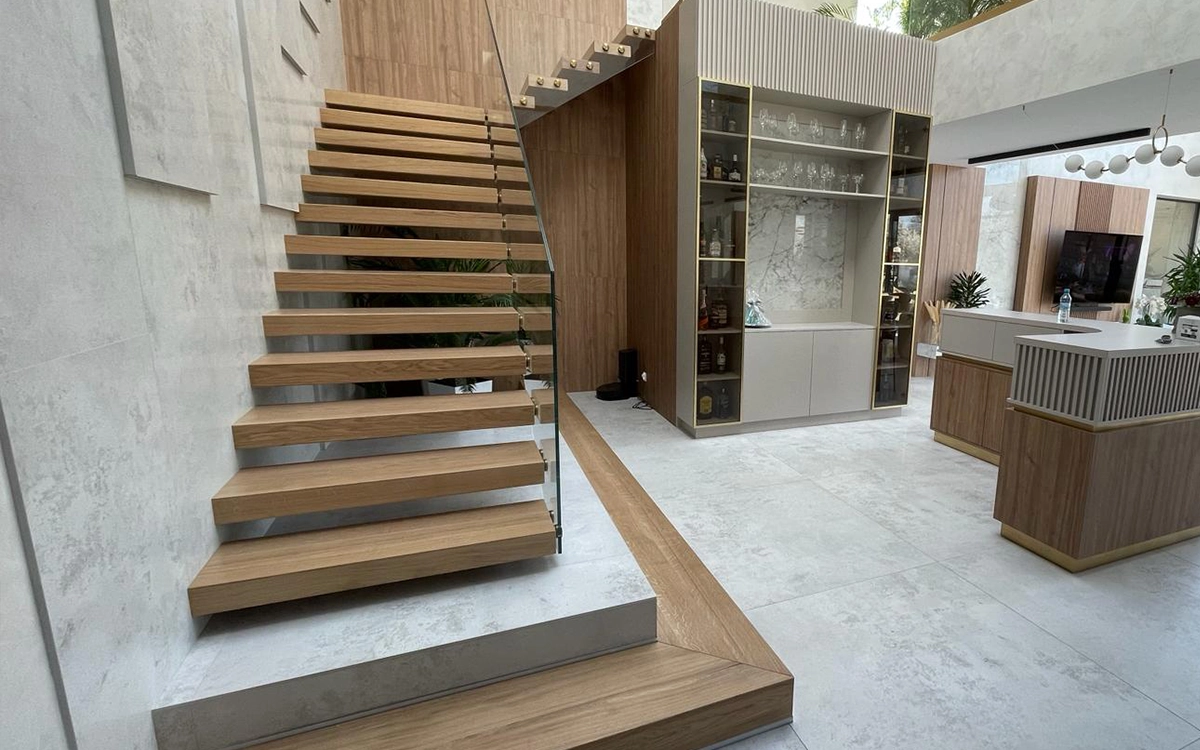 Schody półkowe dębowe Wielkopolska